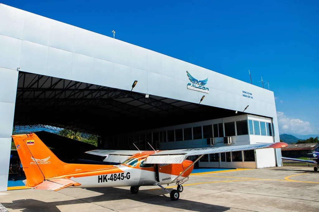 CESSNA-172_2025